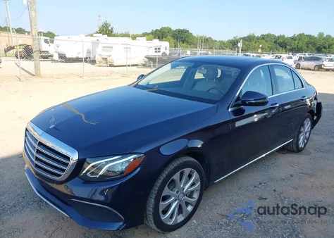 2017 Mercedes-Benz E 300 из США, поврежденный, VIN WDDZF4JB1HA096987